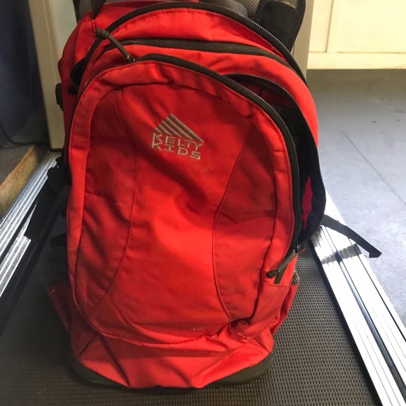compact toiletry bag for travel CrushKit – Pets/Animals Nike 3Brand By Russell Size:wm/l Finished with a retractable